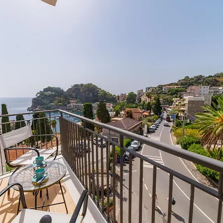 Al Mare Taormina